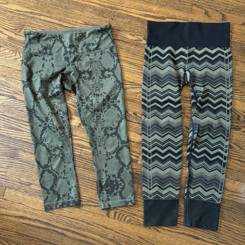 lululemon athletica Green Snake and Black Zigzag Leggings set of 2!